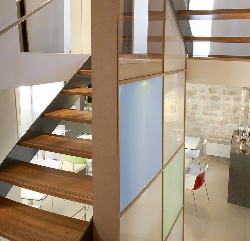 Design Hotel Des Francs Garcons Saint-Sauvant  Exterior photo